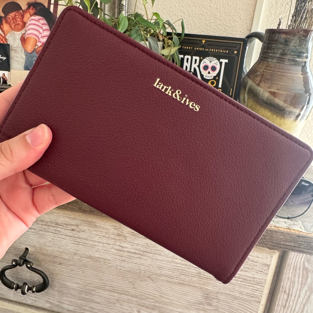 Lark & Ives wallet